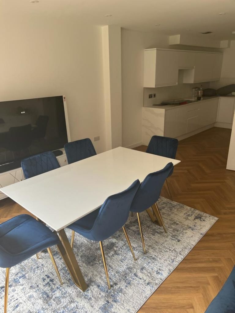 House 1 - Kitchen View 2 .JPG